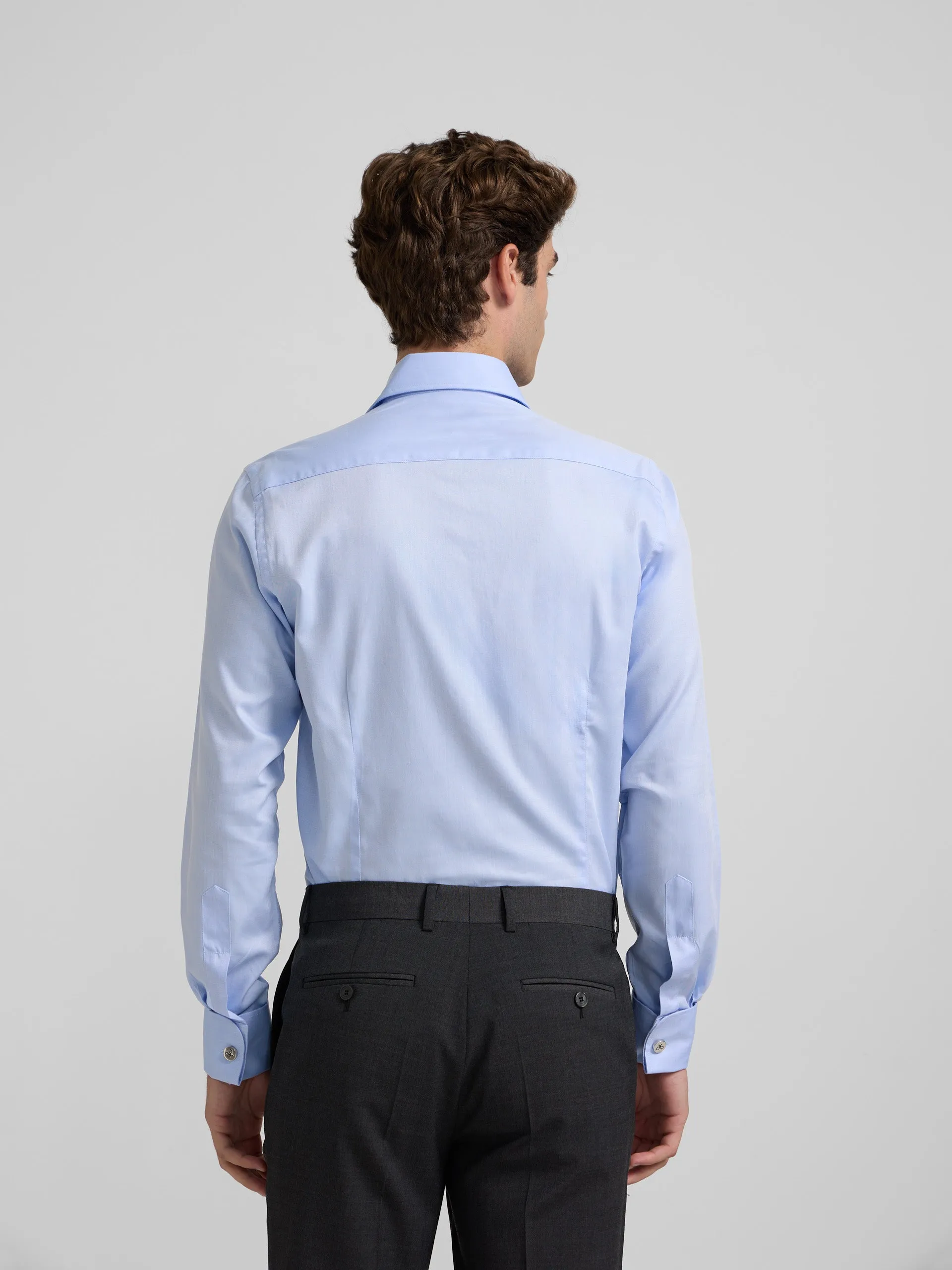 Camisa vestir espiga celeste puño doble